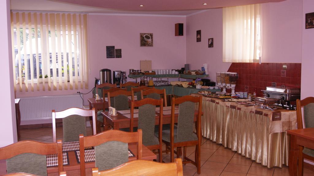 Bakster Bed & Breakfast Wladyslawowo Exterior photo